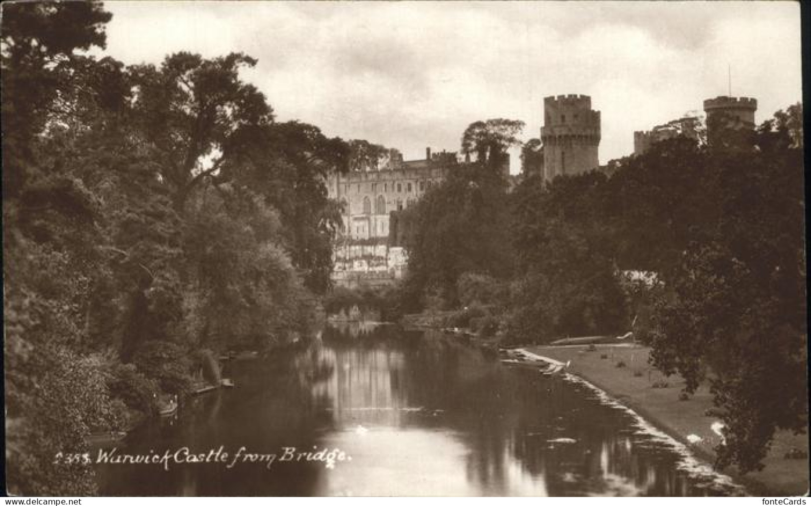 11193679 Warwick Castle Bridge Grossbritannien - Andere & Zonder Classificatie