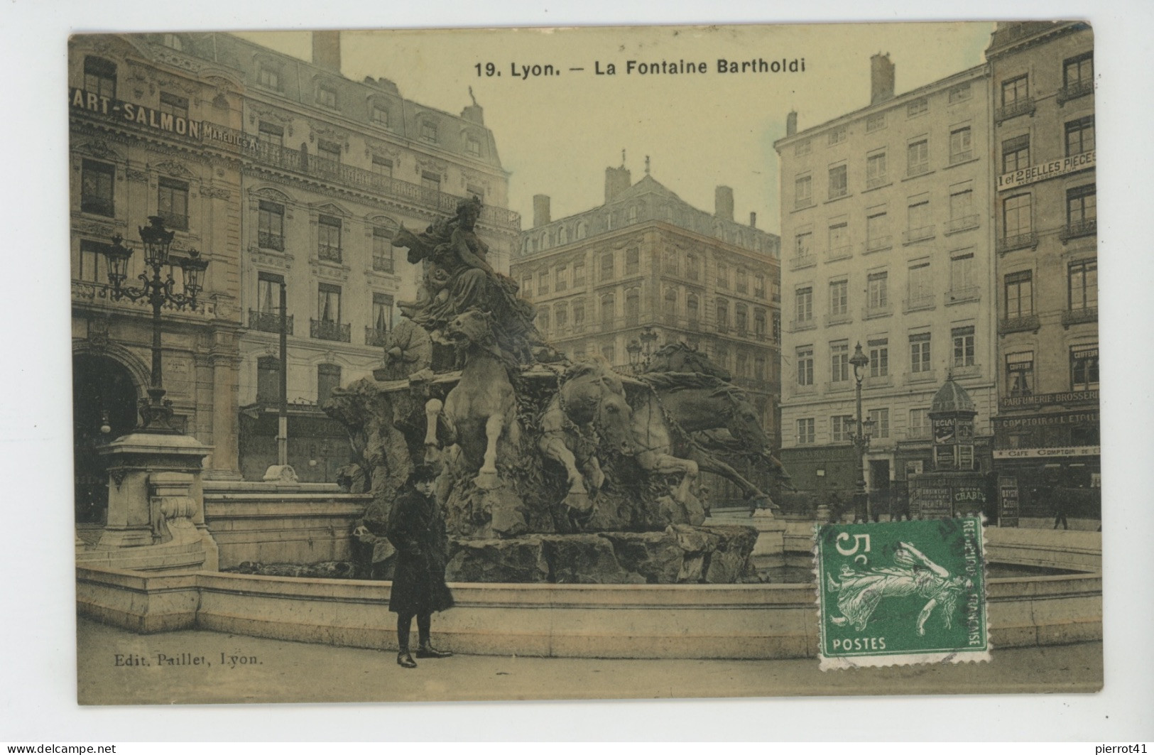 LYON - La Fontaine Bartholdi (belle Carte Glacée) - Autres & Non Classés