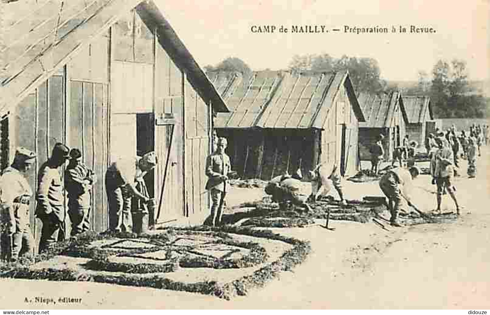 10 - Camp De Mailly - Préparation à La Revue - Animée - Soldats - Militaria - Correspondance - CPA - Voir Scans Recto-Ve - Mailly-le-Camp