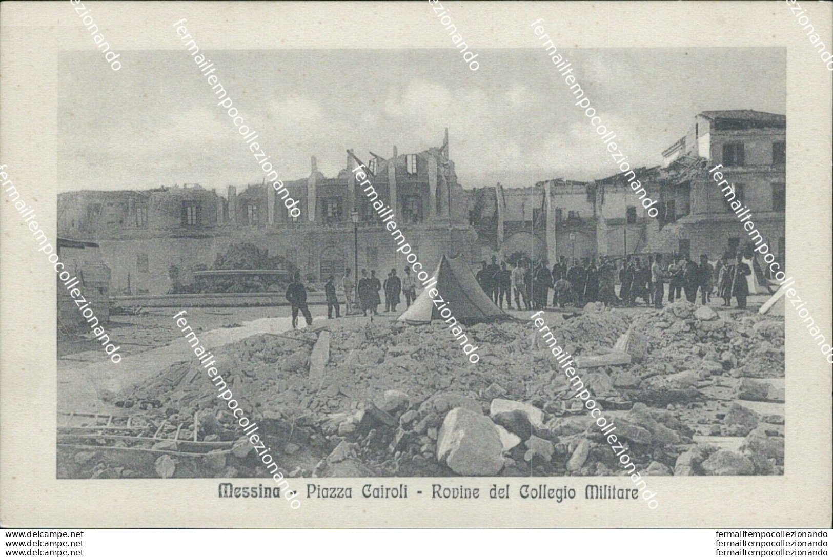 Bf313 Cartolina Messina Citta' Piazza Cairoli Rovine Del Collegio Militare - Messina