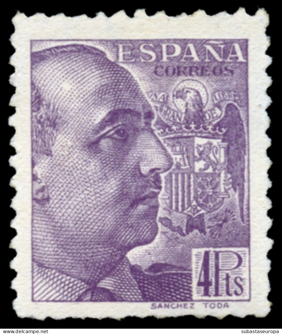 ** 867/78. Franco Sánchez Toda. Centrajes Diversos. El 4 Ptas. Dentado Inferior Ratado. Examinar. Cat. 250 €. - Unused Stamps