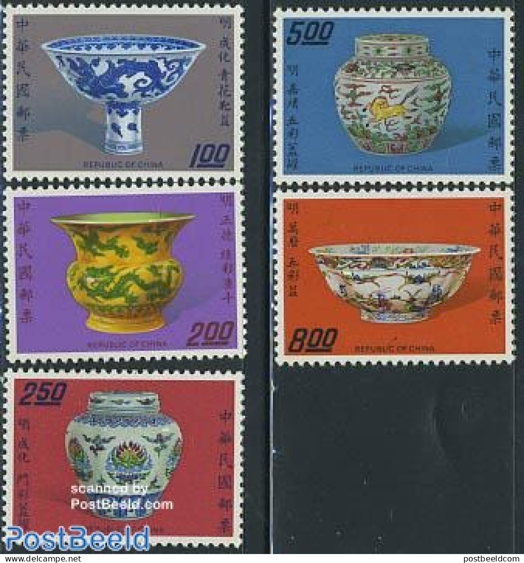 Taiwan 1973 Art Objects 5v, Mint NH, Art - Art & Antique Objects - Ceramics - Porcelain