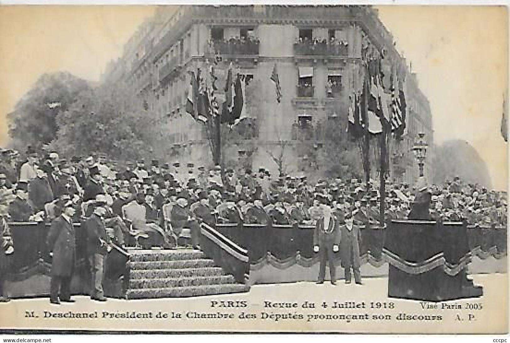 CPA Paris Revue Du 4 Juillet 1918 M. Dechanel Président De La Chambre Des Députés Prononçant Son Discours - Arrondissement: 08