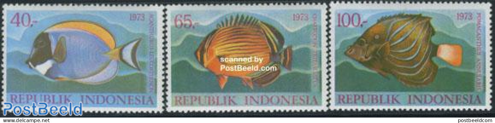 Indonesia 1973 Fish 3v, Mint NH, Nature - Fish - Vissen