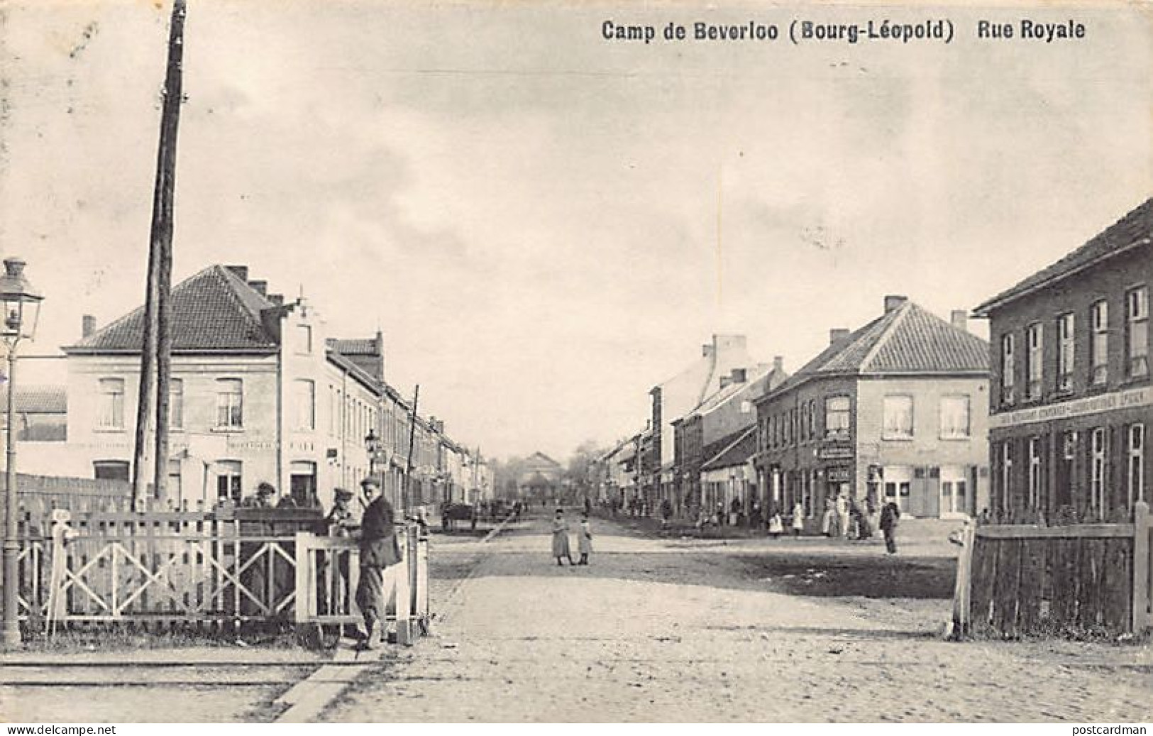 Leopoldsburg - Camp De Beverloo - Rue Royale. - Leopoldsburg (Camp De Beverloo)