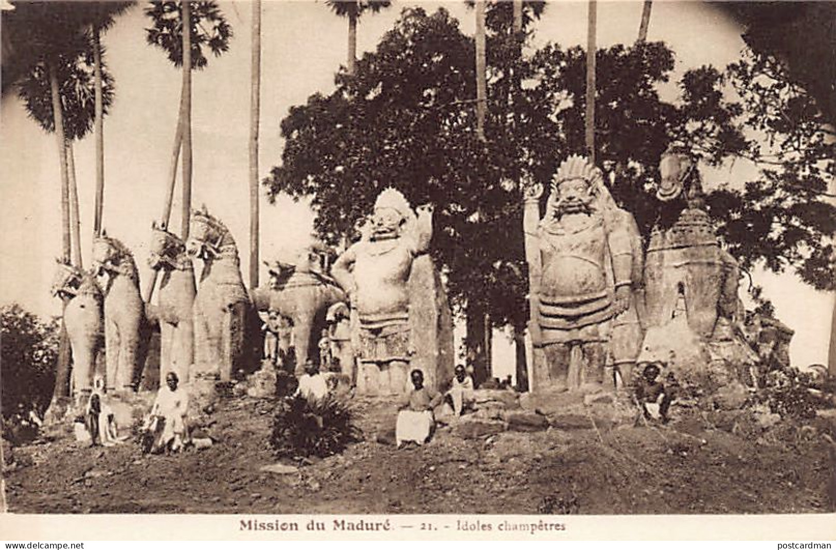 India - MADURAI - Indian Idols In The Countryside - Publ. Mission Jésuite Du Maduré - Indien