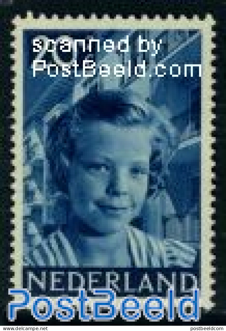 Netherlands 1951 20+7c Girl In City, Mint NH - Ungebraucht