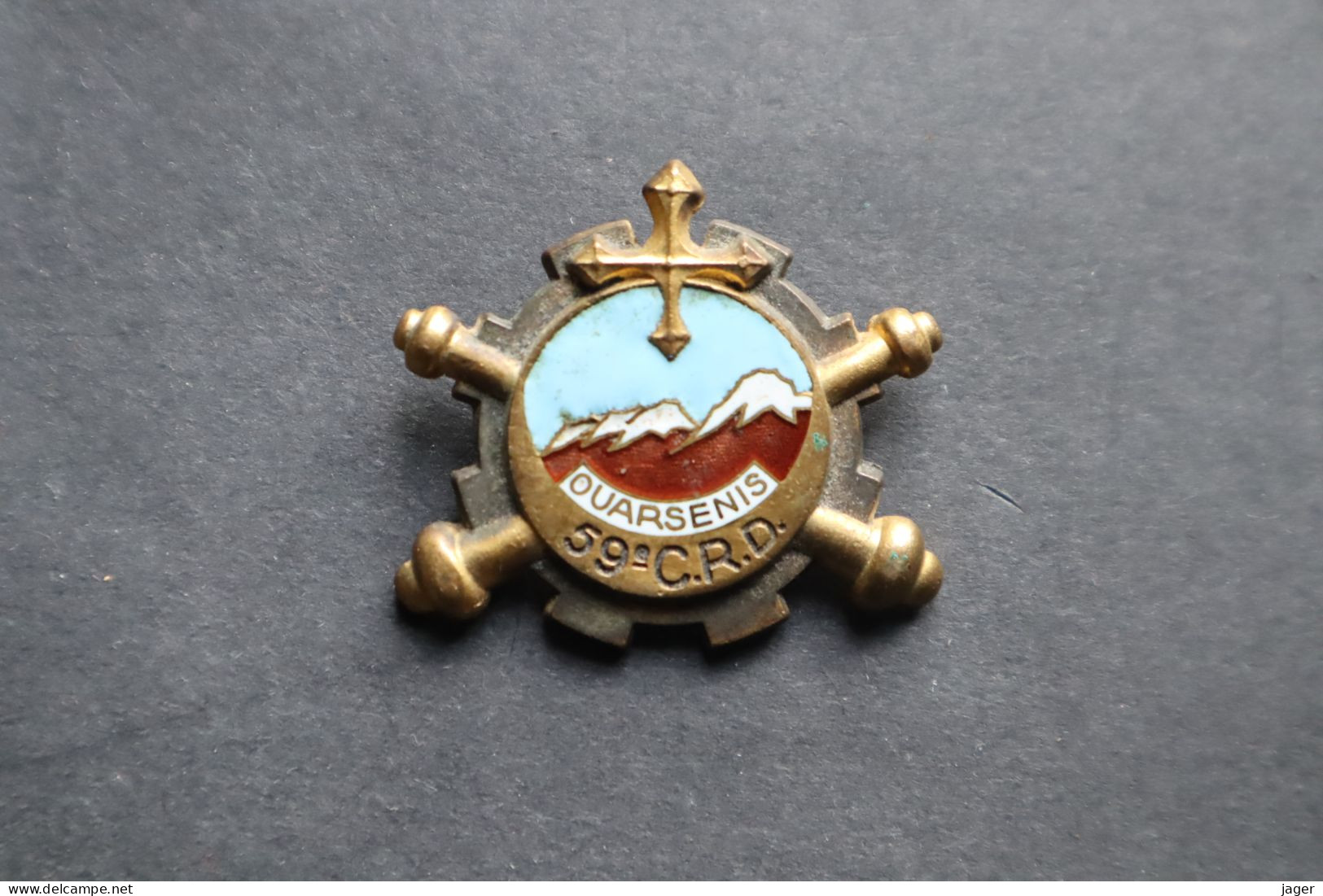 Insigne Militaire 59° CRD OUARSENIS   Chobillon - Marine