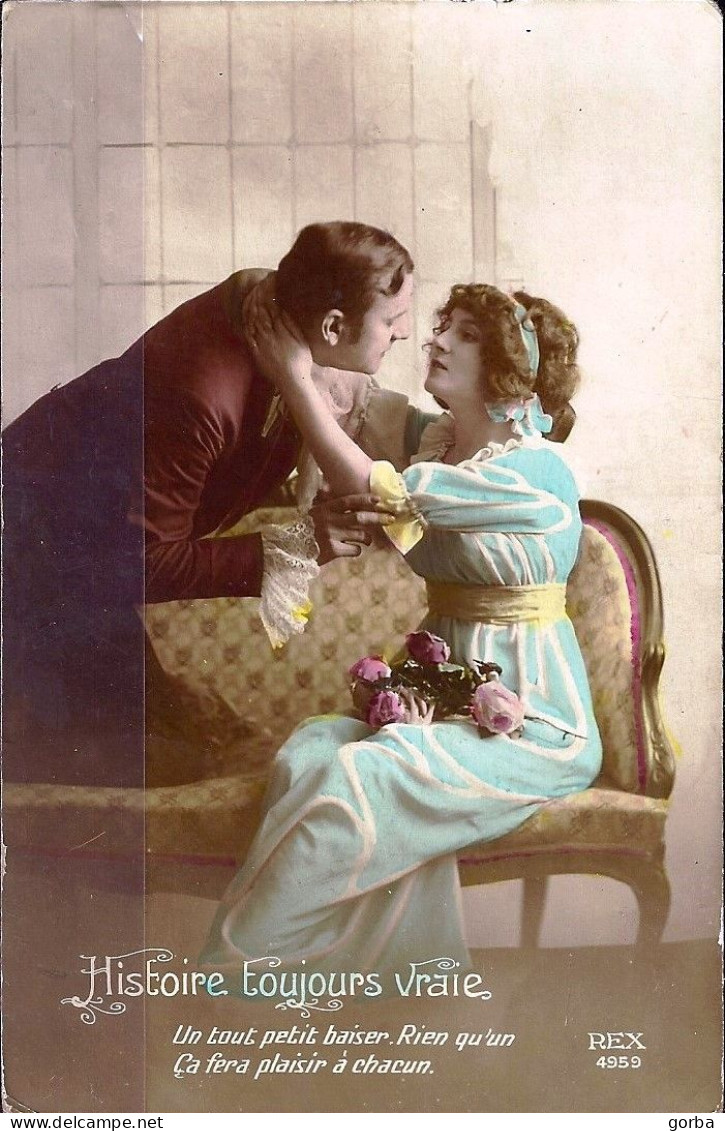 *CPA -  Histoire Toujours Vraie - Couple Sur Canapé, Qui Va S'embrasser ( A 23) - Autres & Non Classés