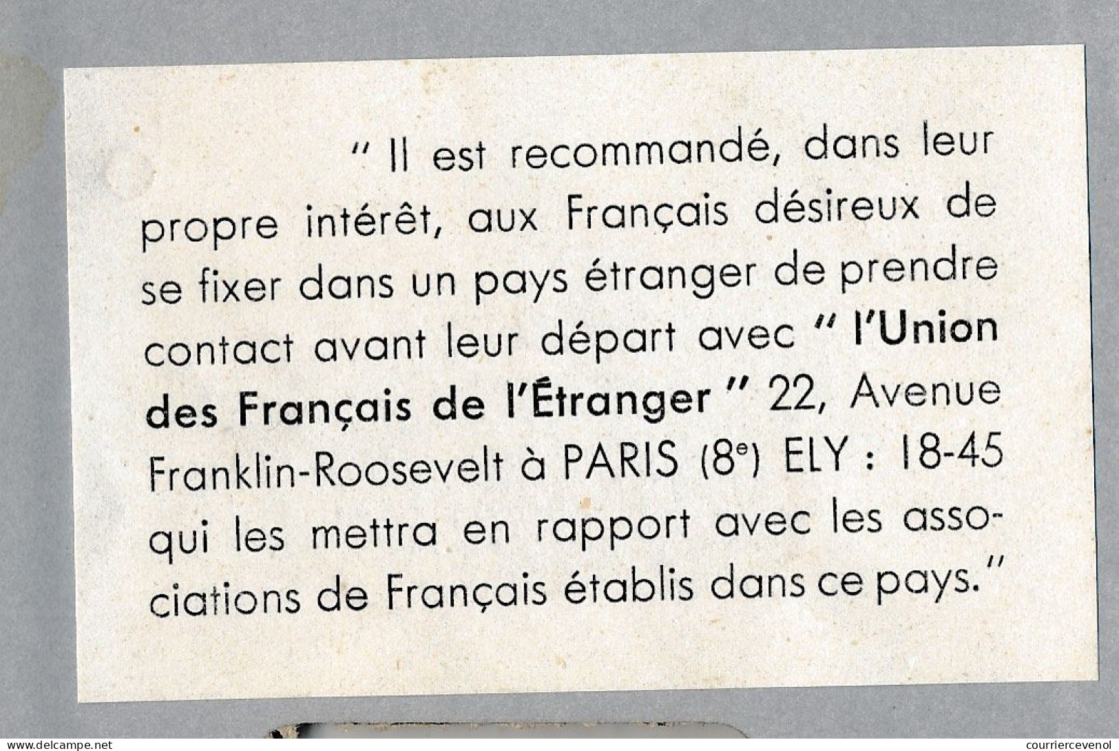 FRANCE / Maroc - Passeport 1960 Fiscal 32,00NF Visas Casablanca + Carte D'identité Fiscaux 4f Et 9F - Même Personne - Lettres & Documents