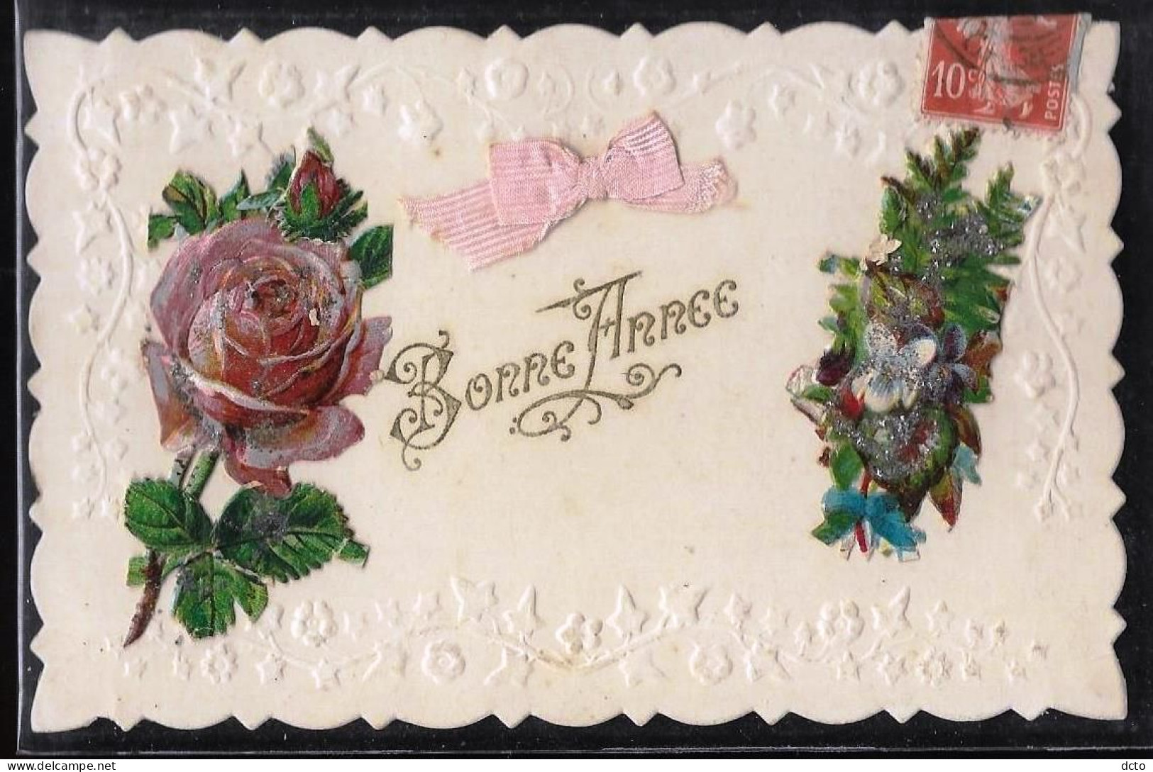 Carte Bordure Gaufrée, Ajoutis De Fleurs & Ruban Rose Tissus, Bonne Année - Dreh- Und Zugkarten