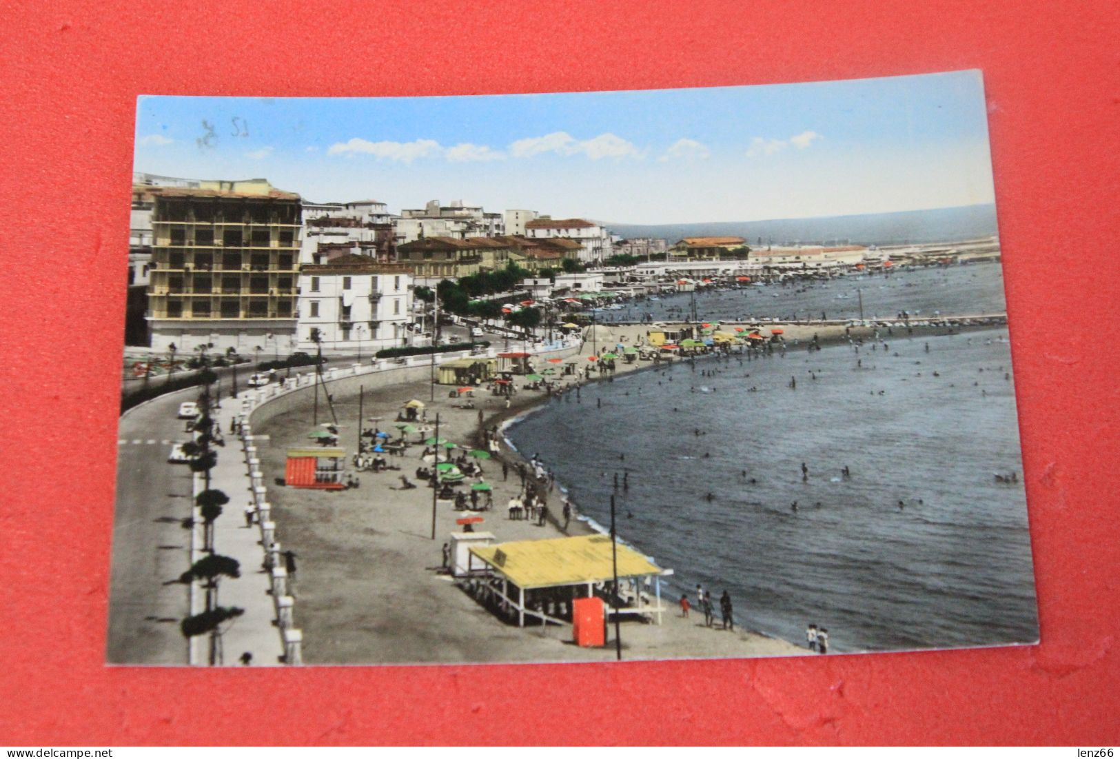 Crotone Lungomare E Spiaggia 1964 - Crotone