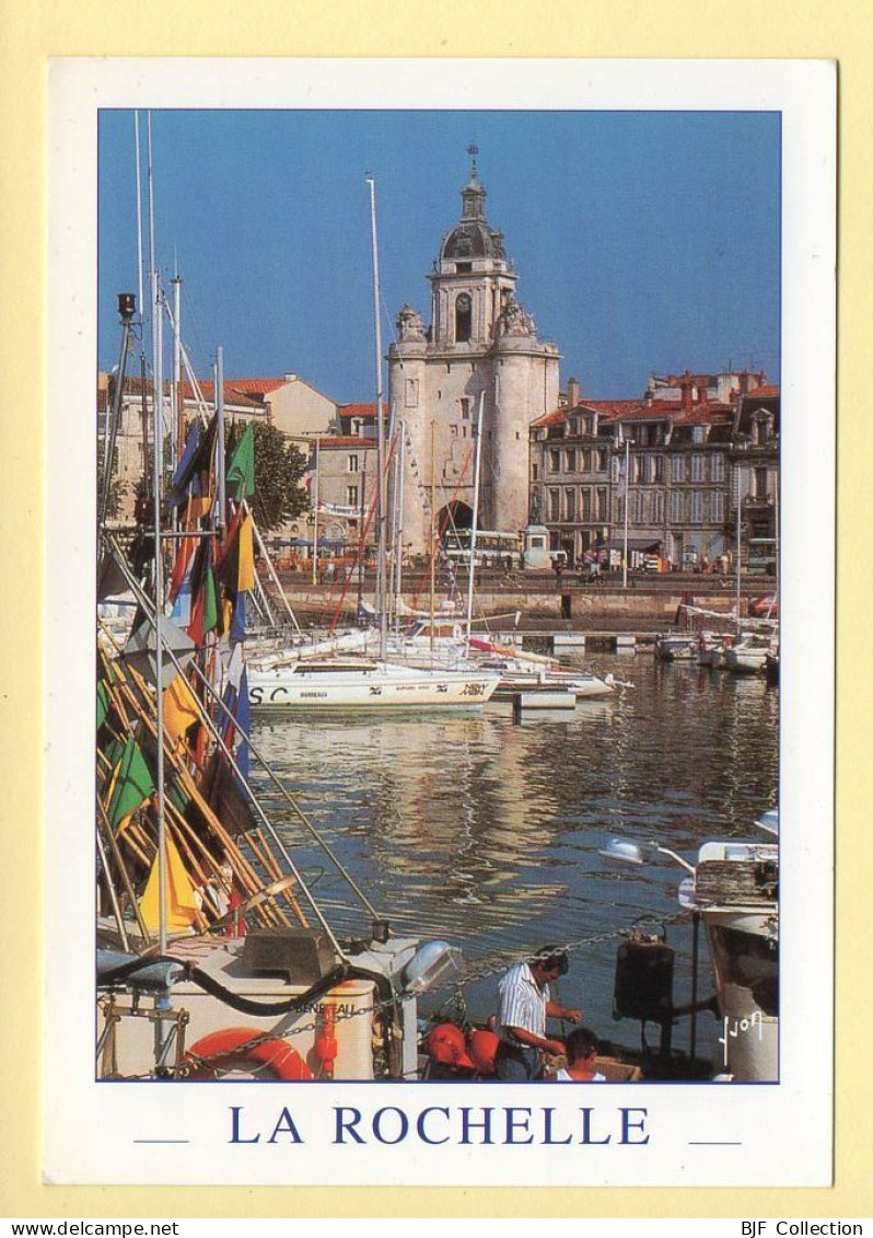 17. LA ROCHELLE – Le Vieux Port Et La Grosse Horloge (animée) (voir Scan Recto/verso) - La Rochelle