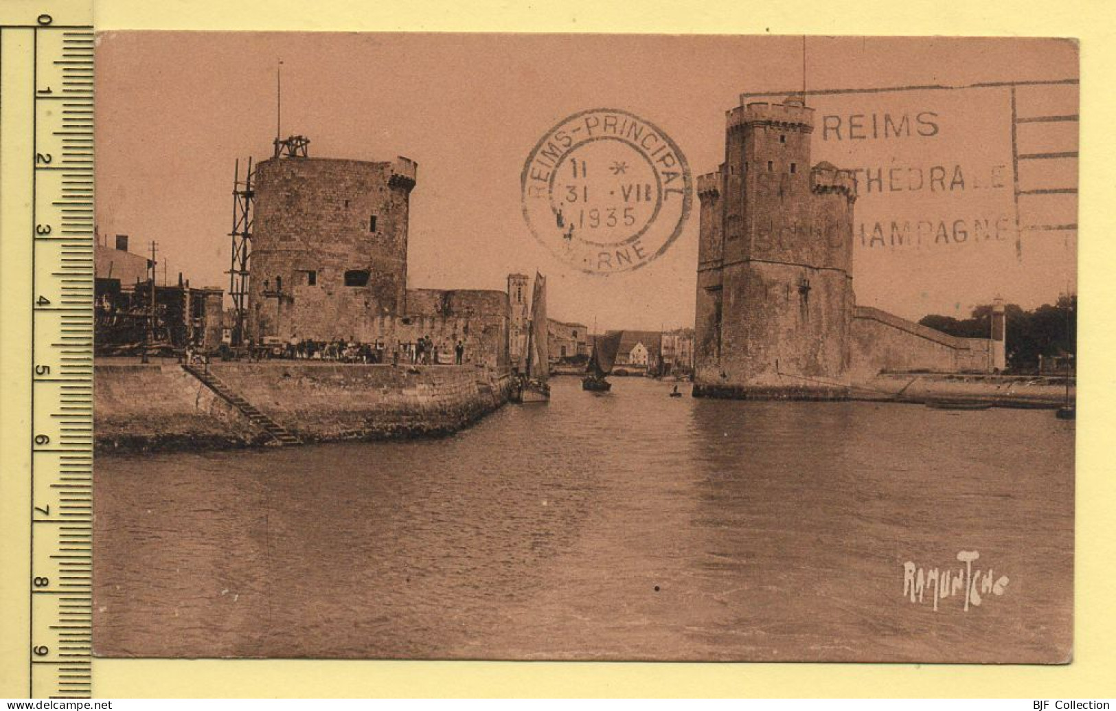 17. Entrée Du Port De LA ROCHELLE (animée) (voir Scan Recto/verso) - La Rochelle