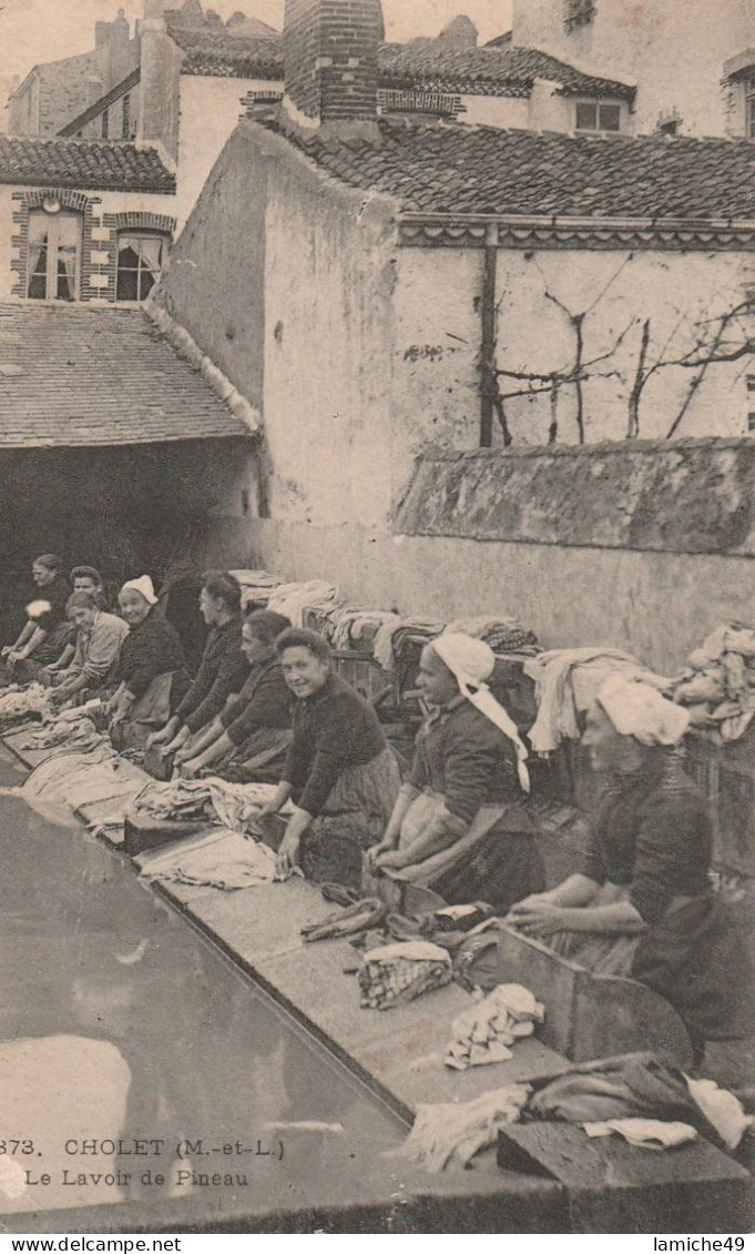 CHOLET Le Lavoir De Pineau (lavandière Laveuse Coiffe) Timbre Circulée 1905 - Cholet