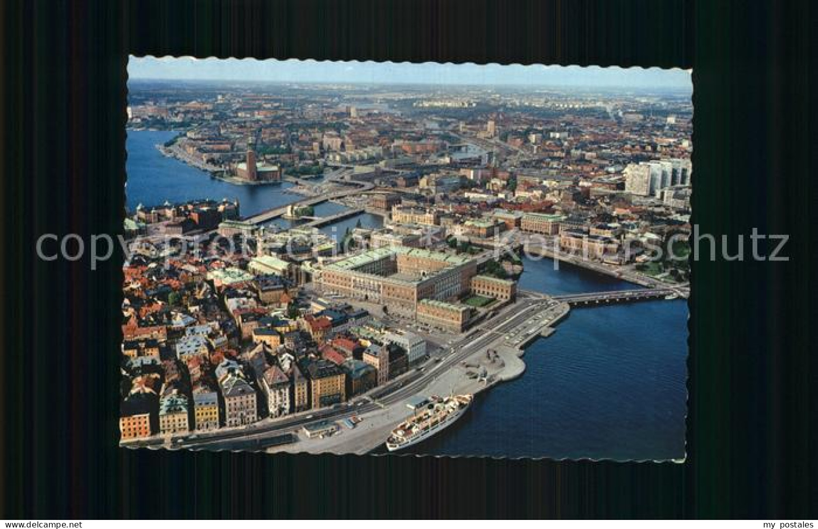 72574712 Stockholm Zentrum Luftaufnahme Koenigspalast Stockholm - Schweden