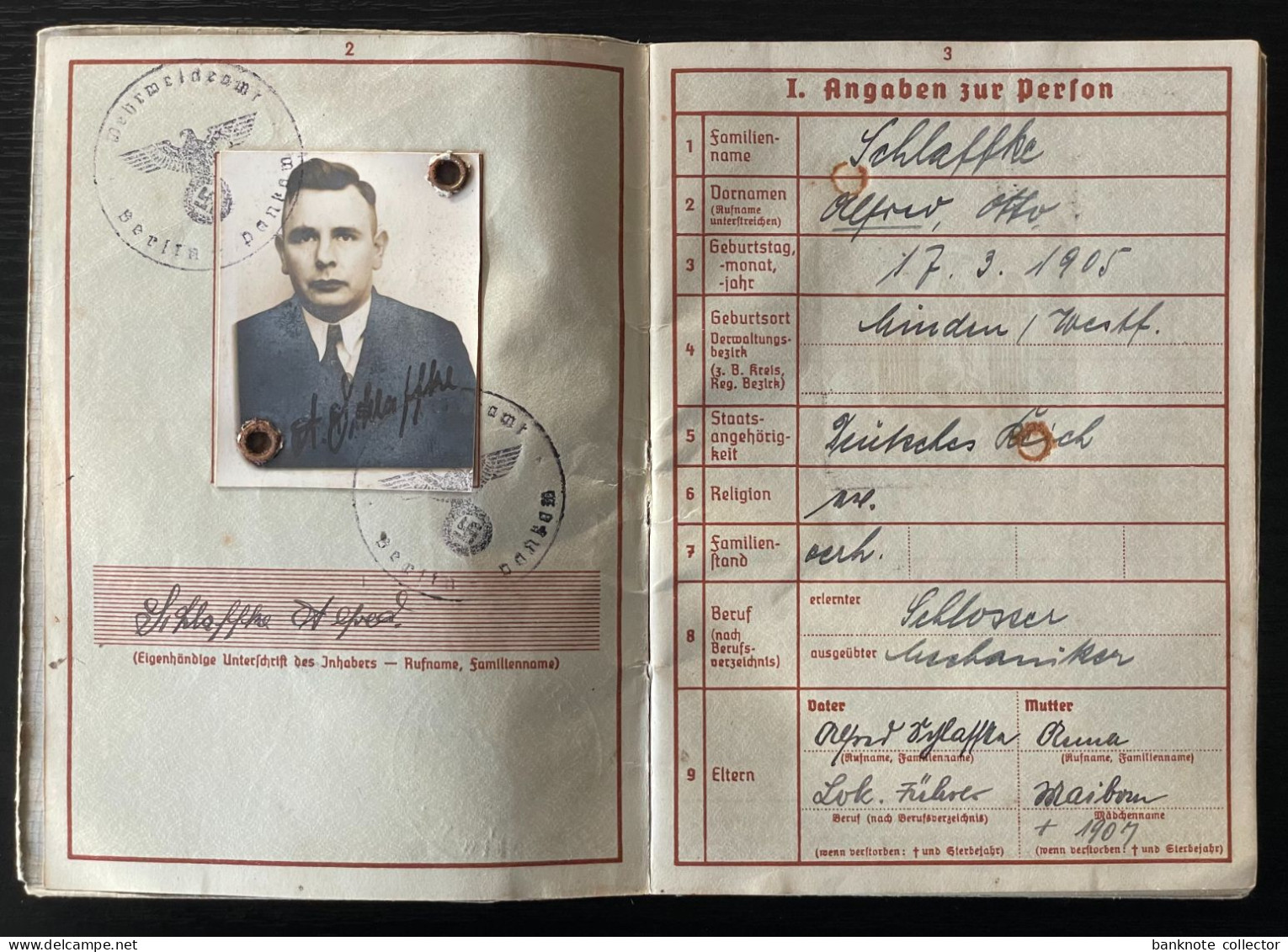 Deutschland, Germany - Deutsches Reich - NSDAP Ausweis mit zwei Anhängen & Wehrpass & .... - 1937 !