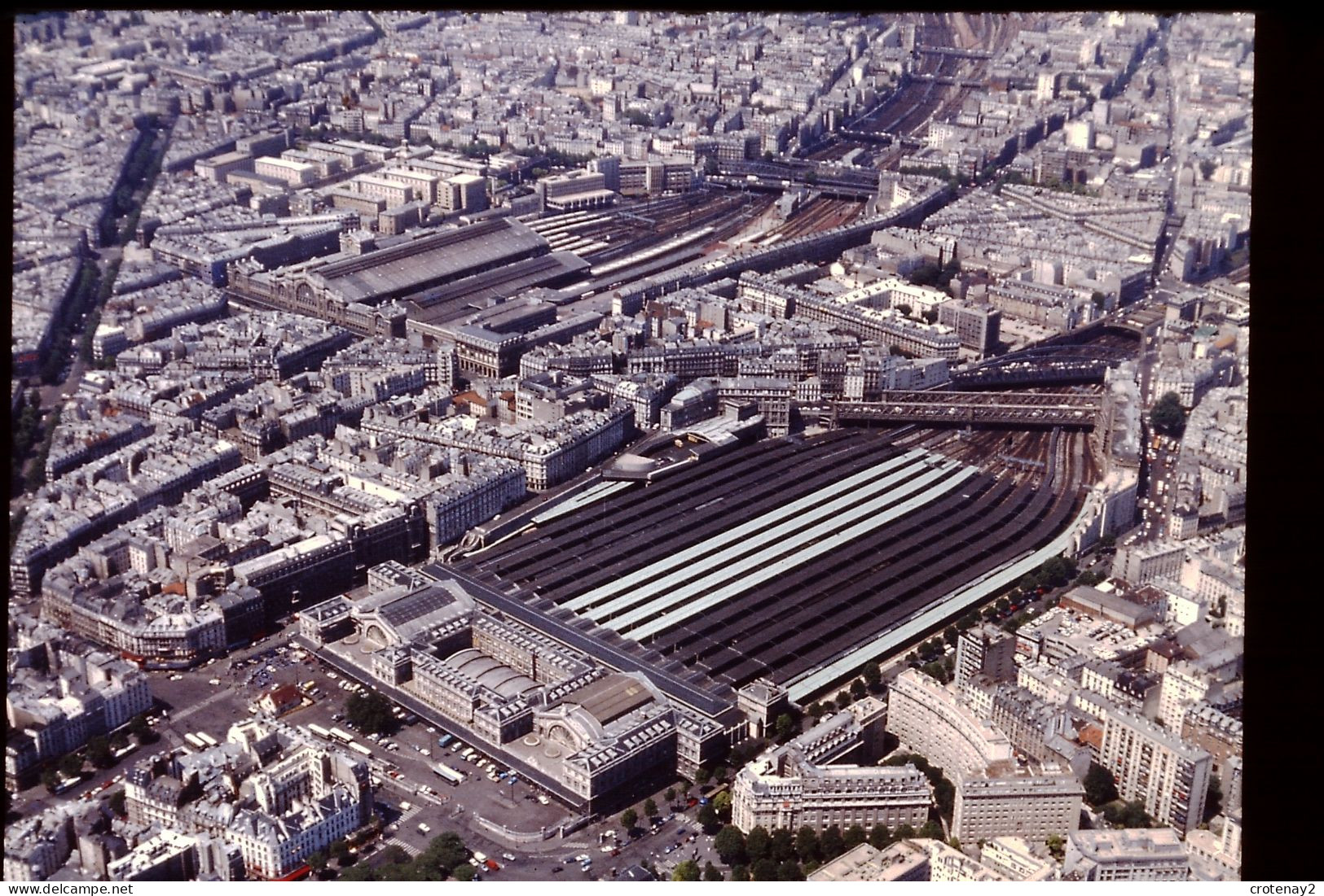 Photo Diapo Diapositive Slide TRAINS N°11 TGV Grandes Gares Parisiennes Photo Bruno Vignal VOIR ZOOM - Diapositive