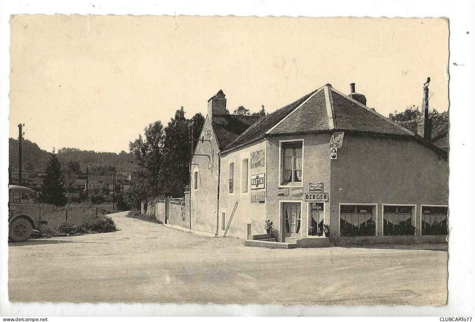 Bellenod-sur-Seine (21) : Le Café Restaurant  En 1954 PF. - Sonstige & Ohne Zuordnung