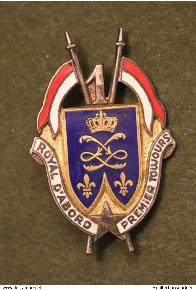 Insigne Régiment Des Dragons Cavalerie - Royal D'abord  Premier Toujours - Cavalry - Armée De Terre