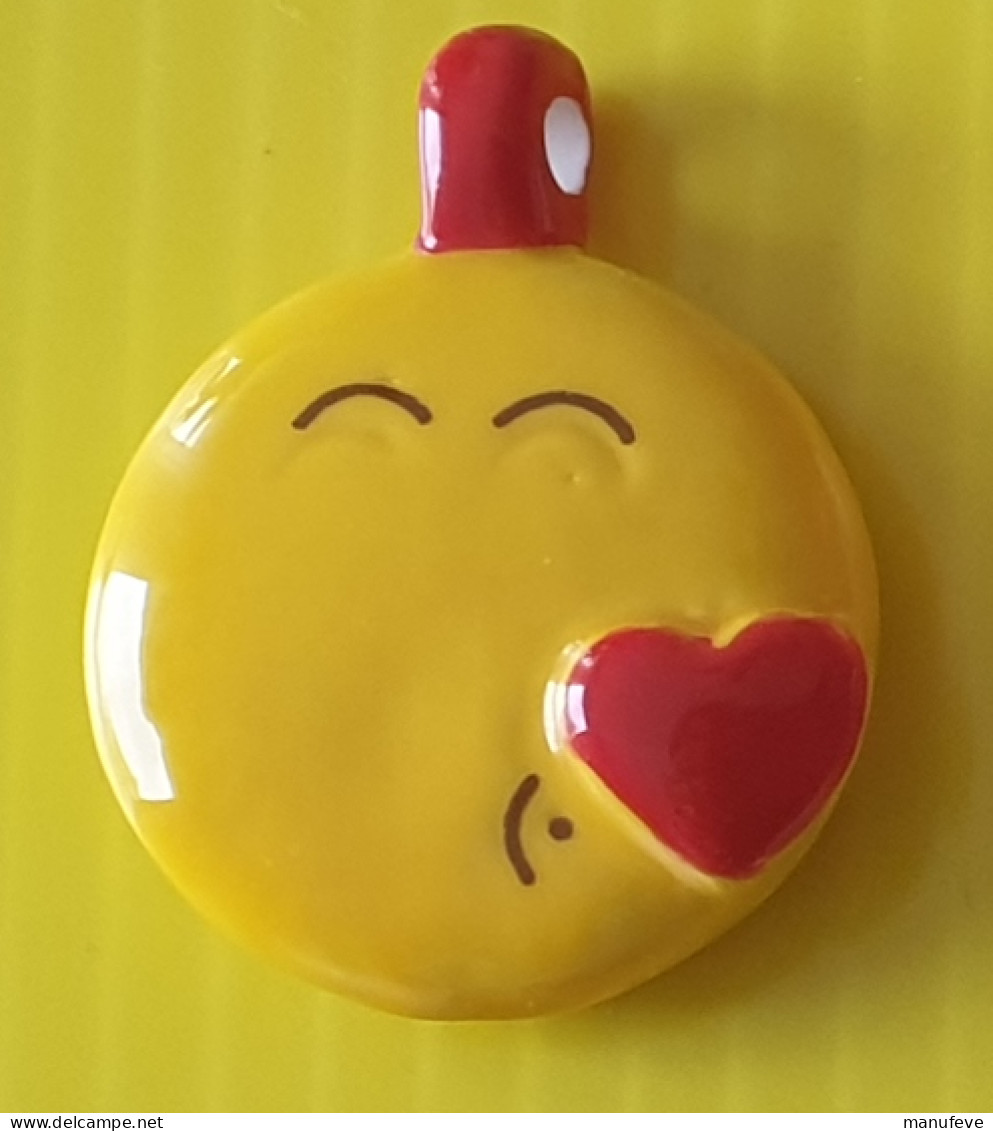 Fève   -  Smiley Pendentif Sculpte 2020 - Coeur - Characters