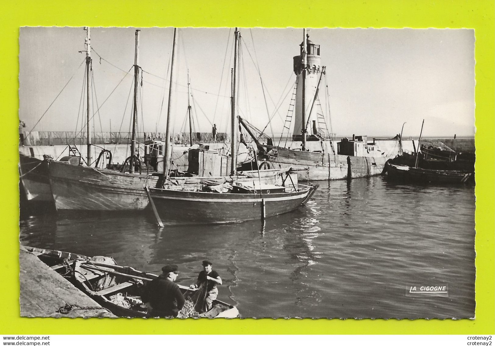 56 QUIBERON PORT HALIGUEN Pêcheurs Bateaux Phare VOIR DOS - Quiberon