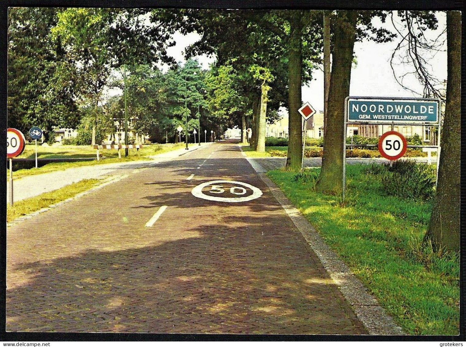 NOORDWOLDE Entree Van Het Dorp Ca 1980 - Sonstige & Ohne Zuordnung