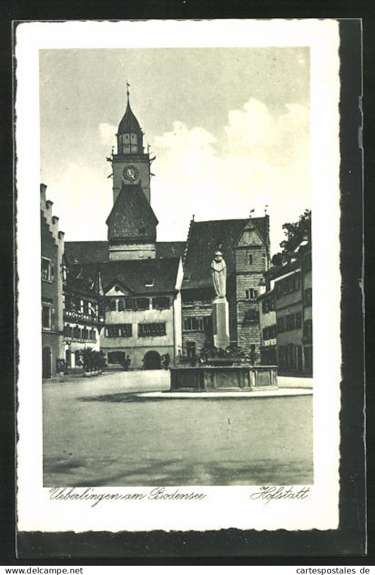 AK Überlingen /Bodensee, Platz Mit Brunnen Und Uhrenturm  - Ueberlingen