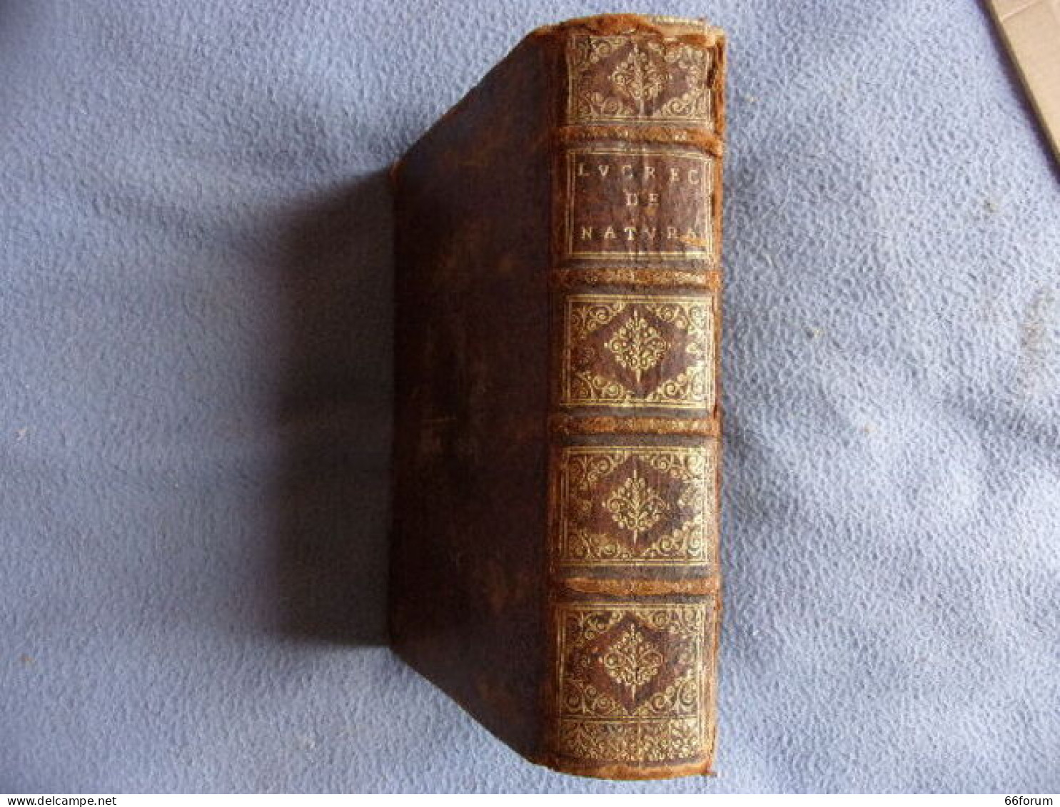 Les Six Livres De Lucrece - De La Nature Des Choses - 1701-1800