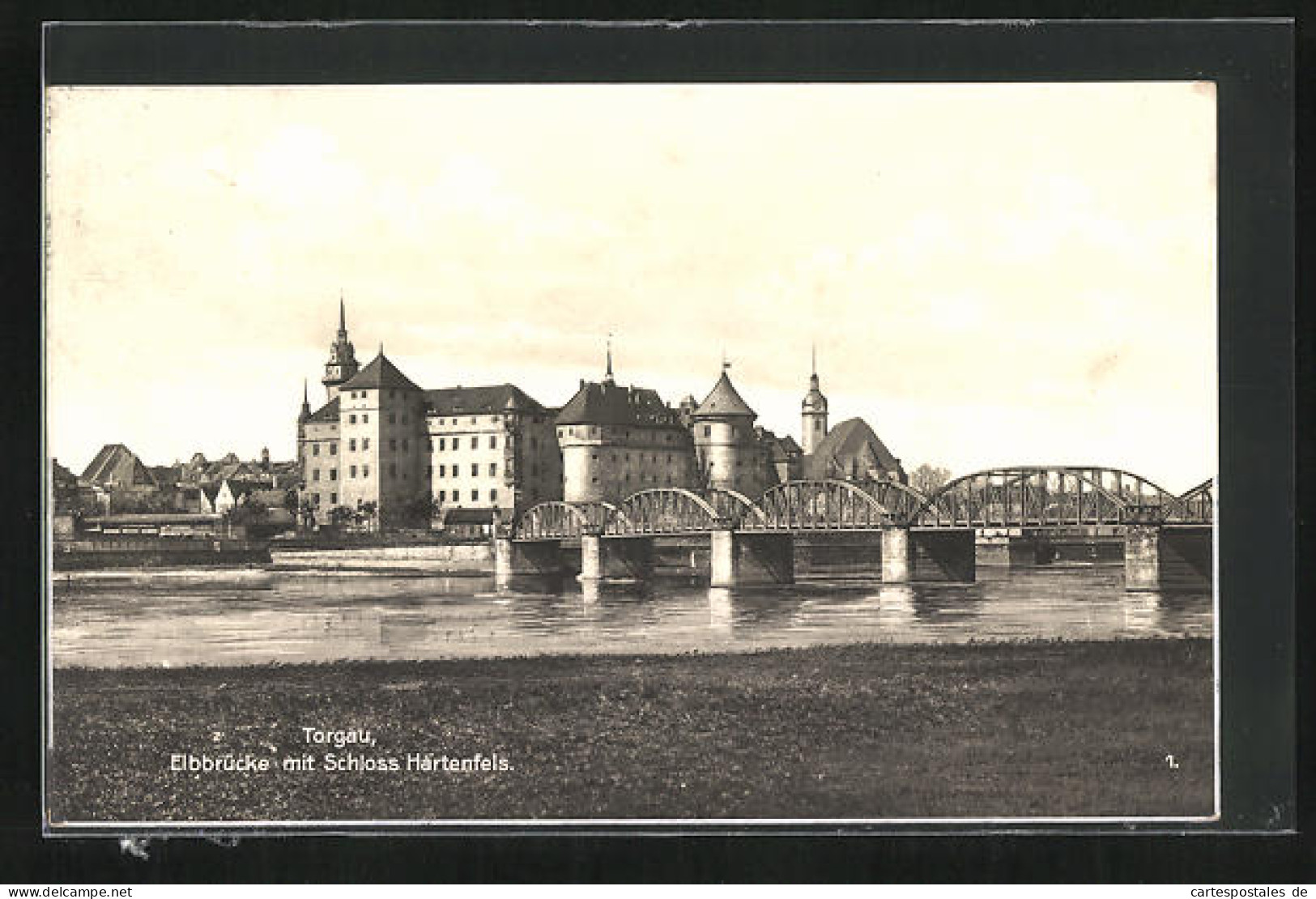 AK Torgau, Elbbrücke Und Schloss Hartenfels  - Torgau