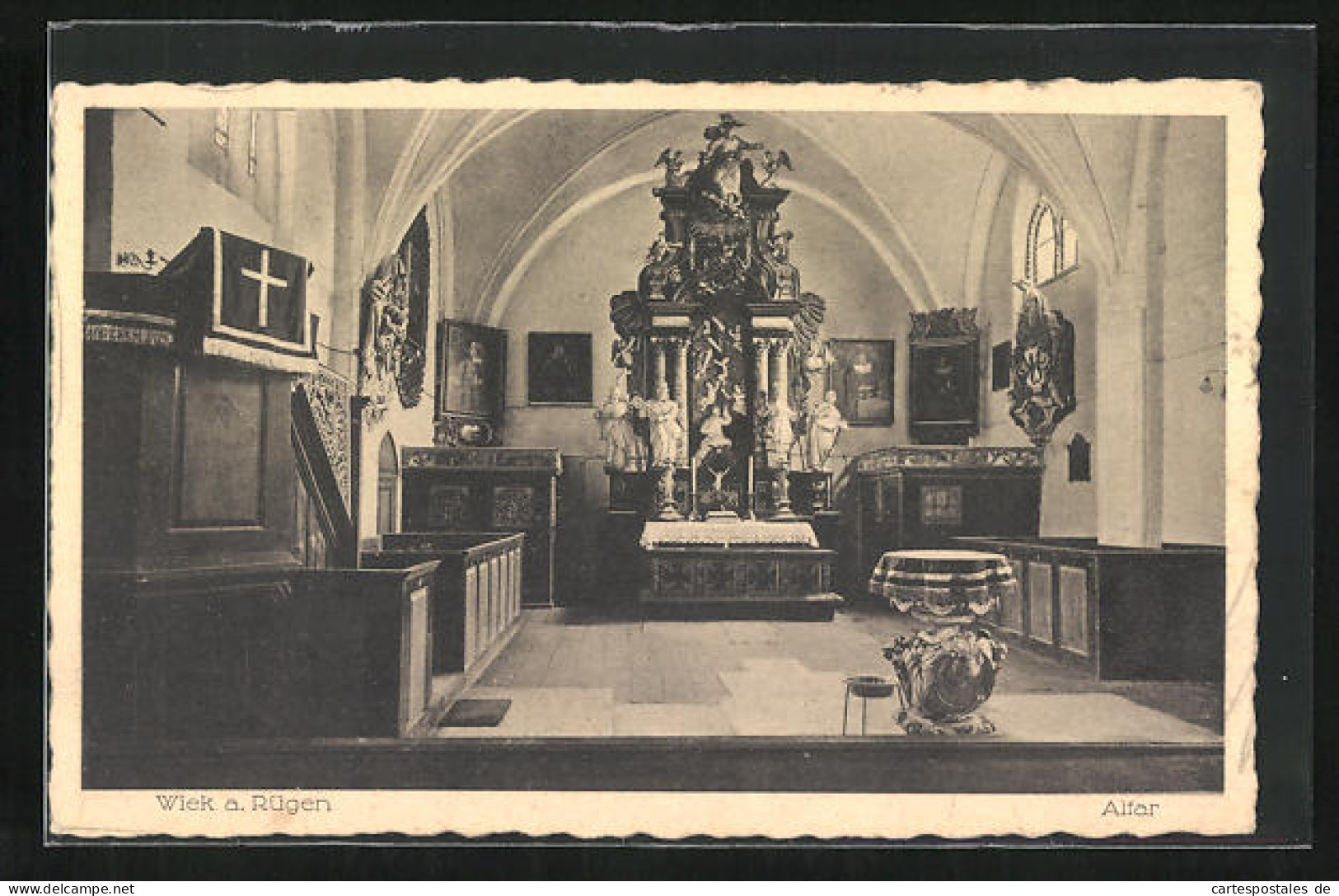 AK Wiek A. Rügen, Altar Der Kirche  - Ruegen