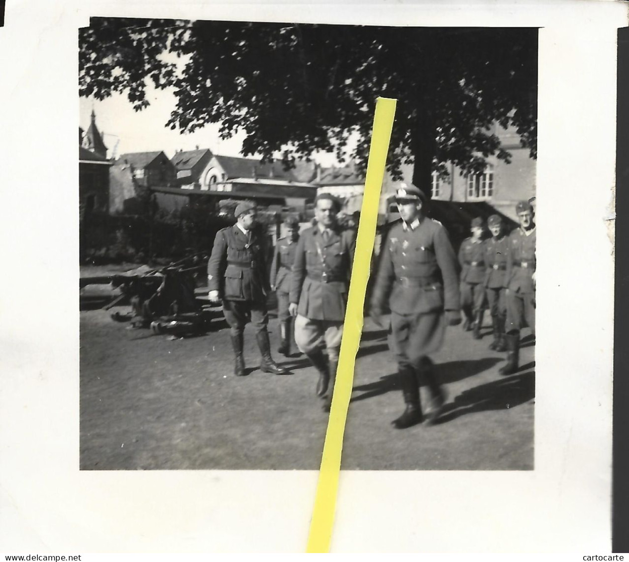 67 155 0524 WW2 WK2 BAS RHIN HAGUENAU COMBATS OFFICIERS ALLEMANDS ET FRANCAIS  PRISONNIERS 1940 - Guerre, Militaire