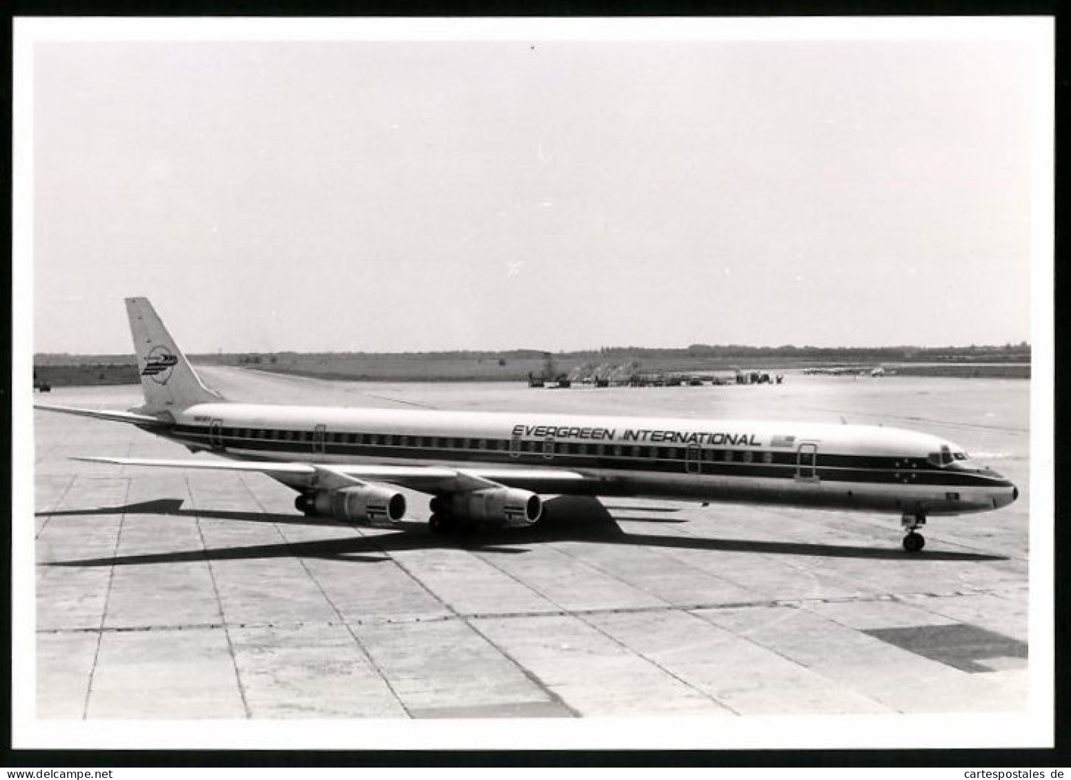 Fotografie Flugzeug Douglas DC-8, Passagierflugzeug Der Evergreen International, Kennung N810EV  - Aviation