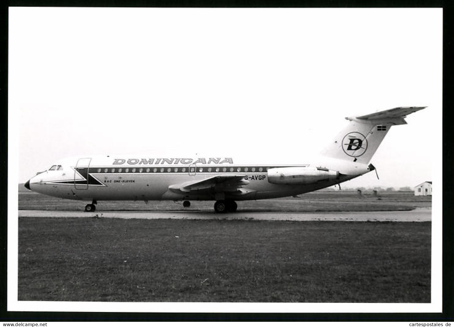 Fotografie Flugzeug BAC 1-11, Passagierflugzeug Der Dominicana, Kennung G-AVGP  - Aviation