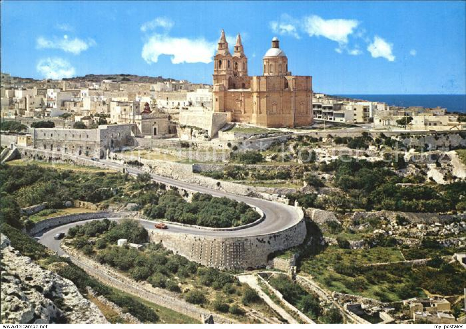72564625 Mellieha Mit Kirche Fliegeraufnahme Malta - Malte