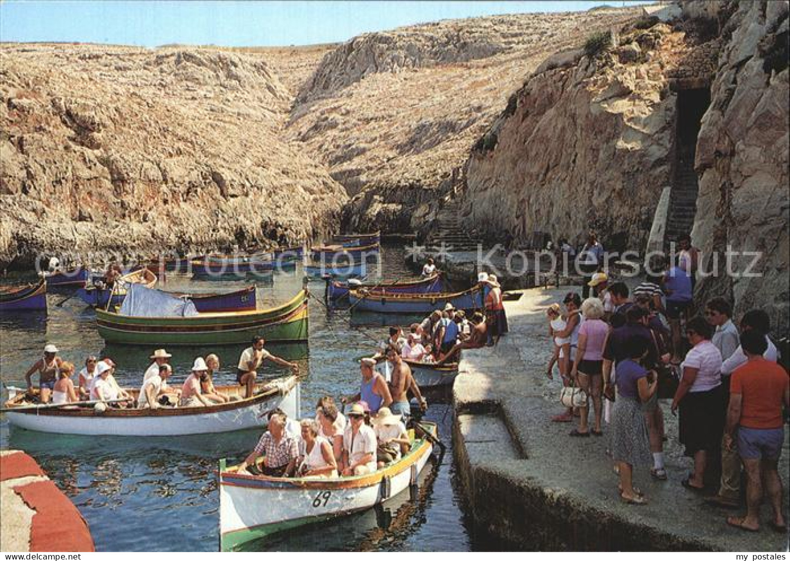 72564618 Wied Iz-Zurrieq Boote Wied Iz-Zurrieq - Malte