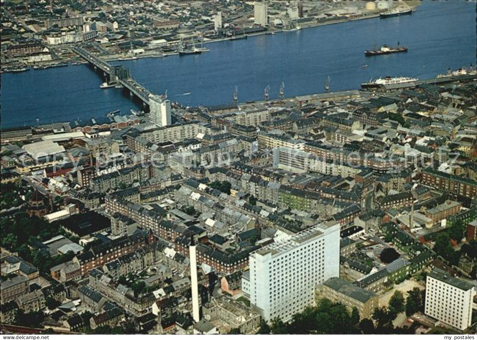 72564243 Aalborg Mit Hafen Fliegeraufnahme Aalborg - Danemark