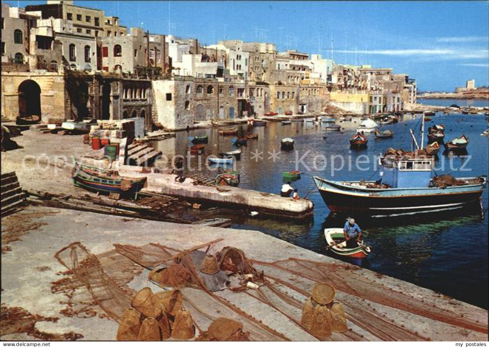 72563782 St Julians Malta Hafen St Julians Malta - Malte