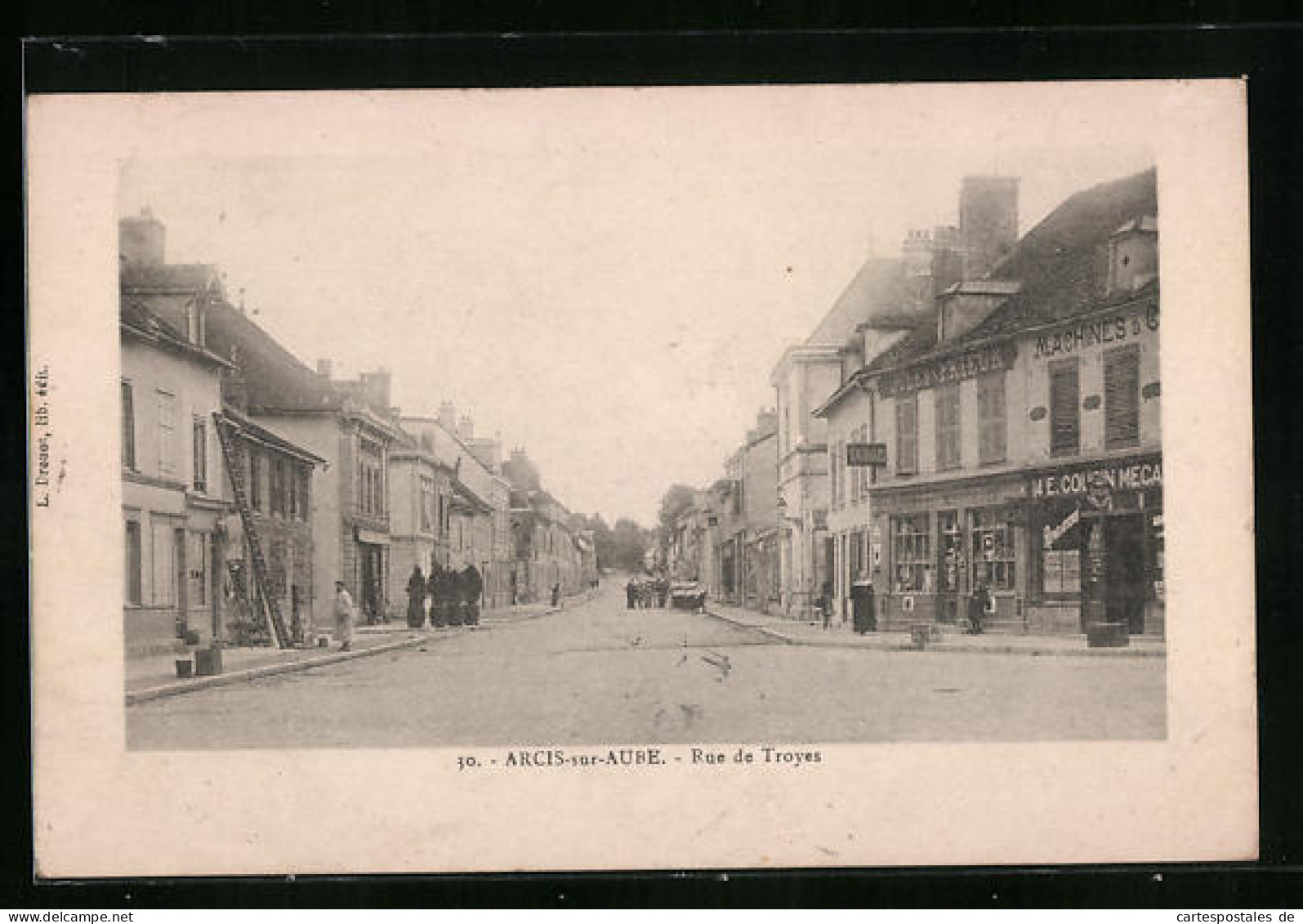 CPA Arcis-sur-Aube, Rue De Troyes  - Troyes