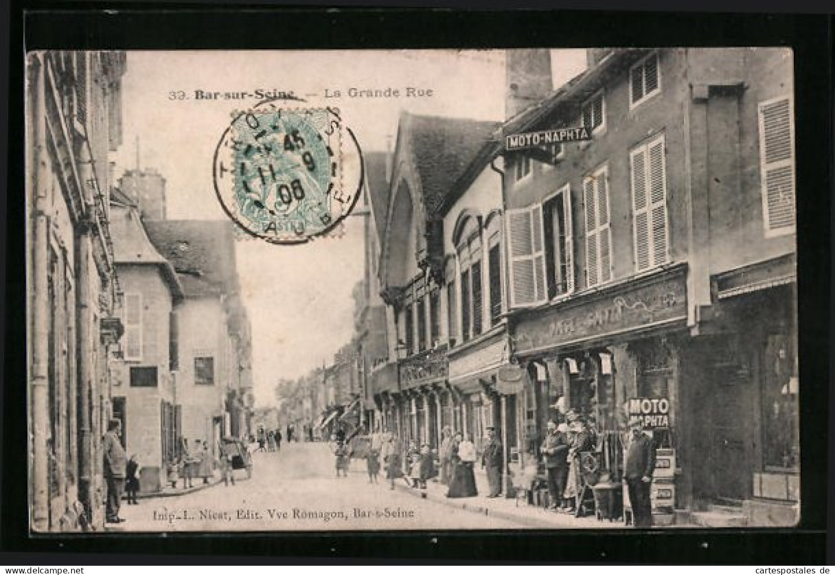 CPA Bar-sur-Seine, La Grande Rue  - Autres & Non Classés