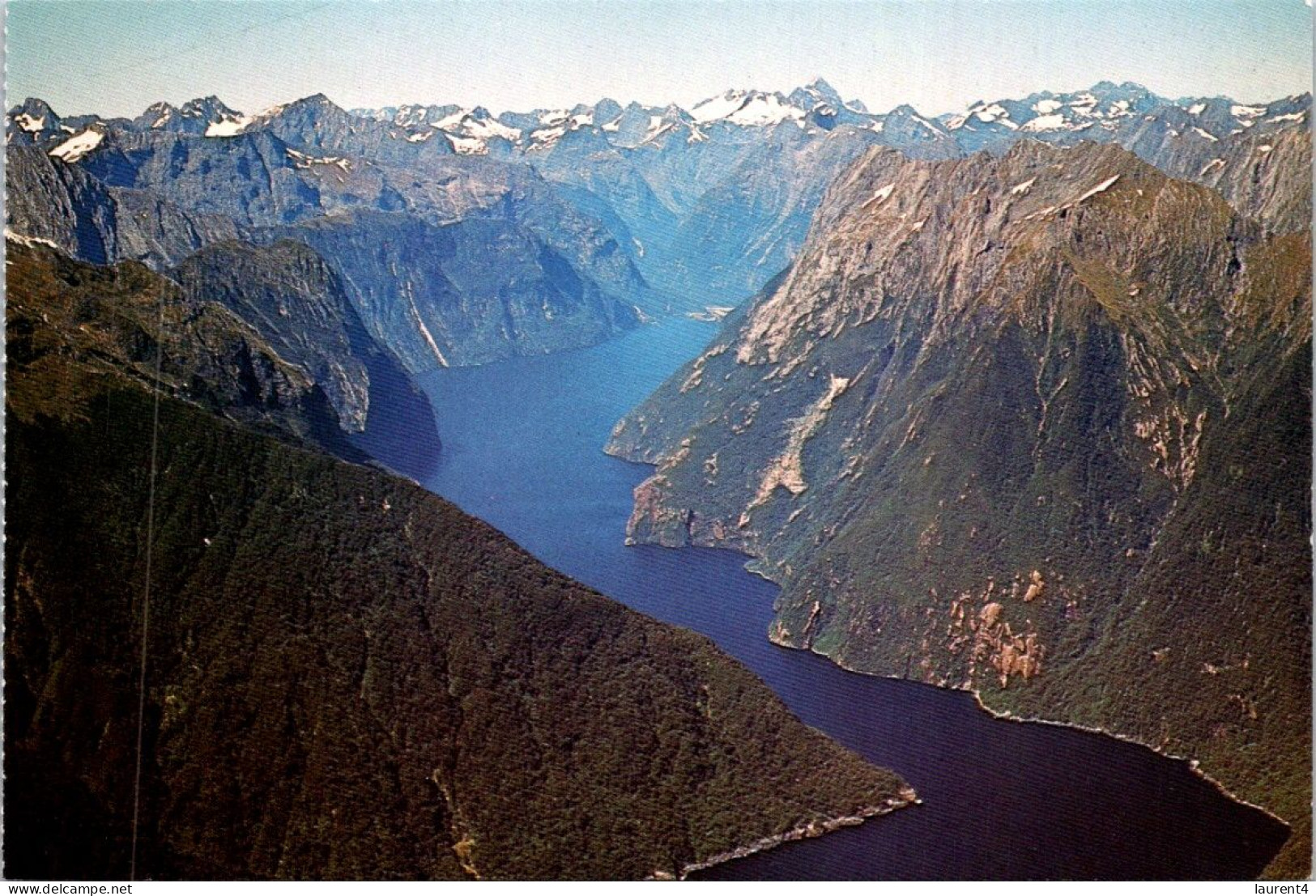 19-5-2024 (5 Z 35) New Zealand - Mitre Peak (UNESCO) & Milford Sound (2 Postcard) - Nouvelle-Zélande
