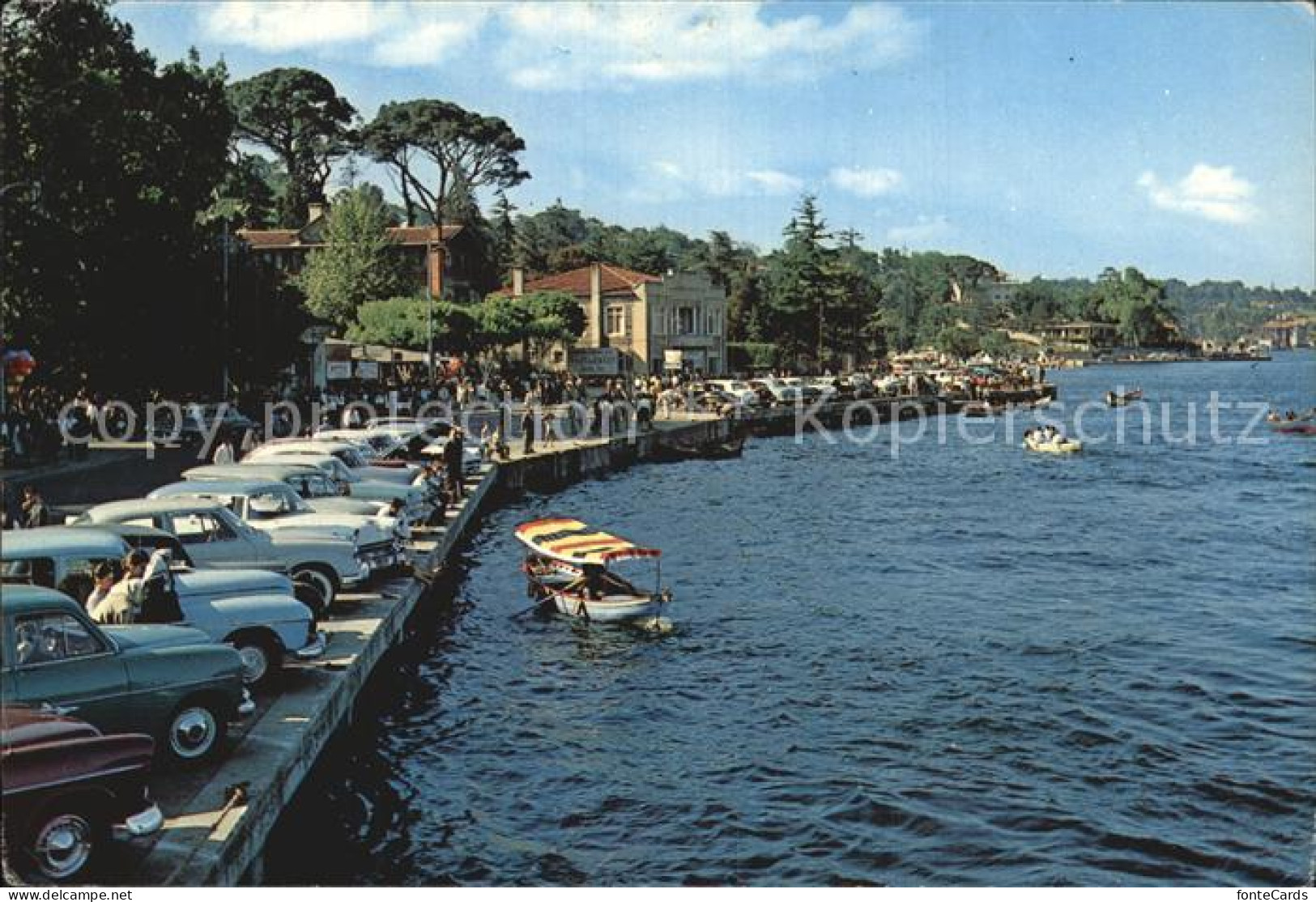 72520380 Istanbul Constantinopel Uferpromenade  - Turkey