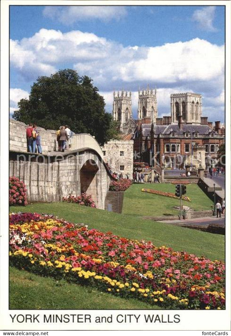 72507544 York UK Minster And City Walls York - Andere & Zonder Classificatie