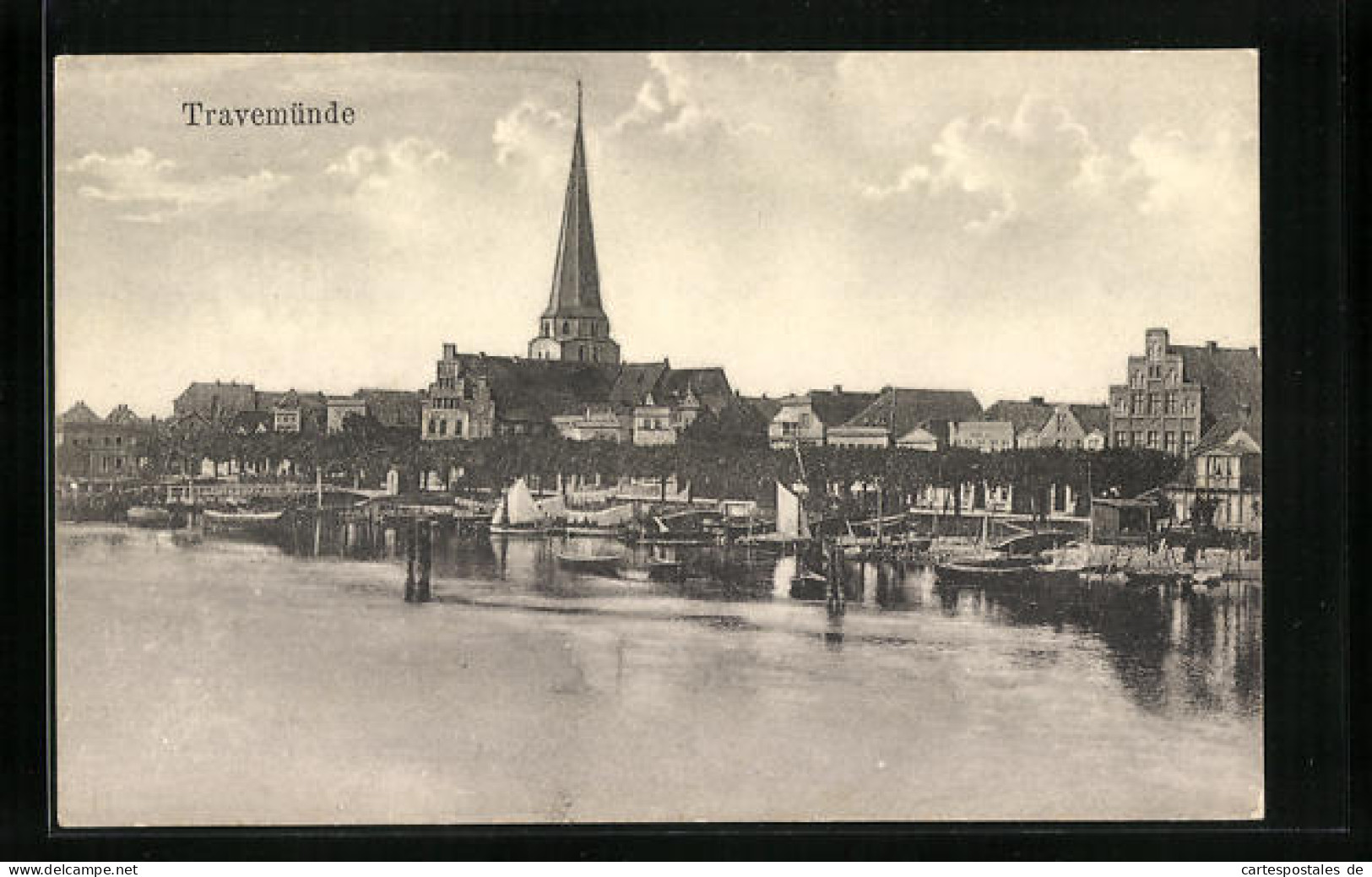 AK Travemünde, Uferpartie Mit Kirche, Bootsanleger  - Lübeck-Travemünde