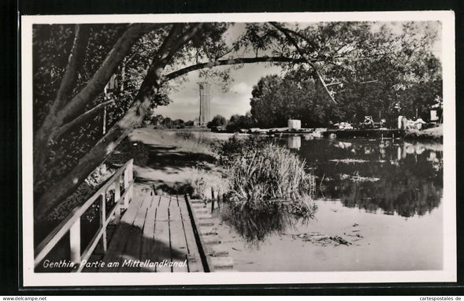 AK Genthin, Partie Am Mittellandkanal  - Genthin