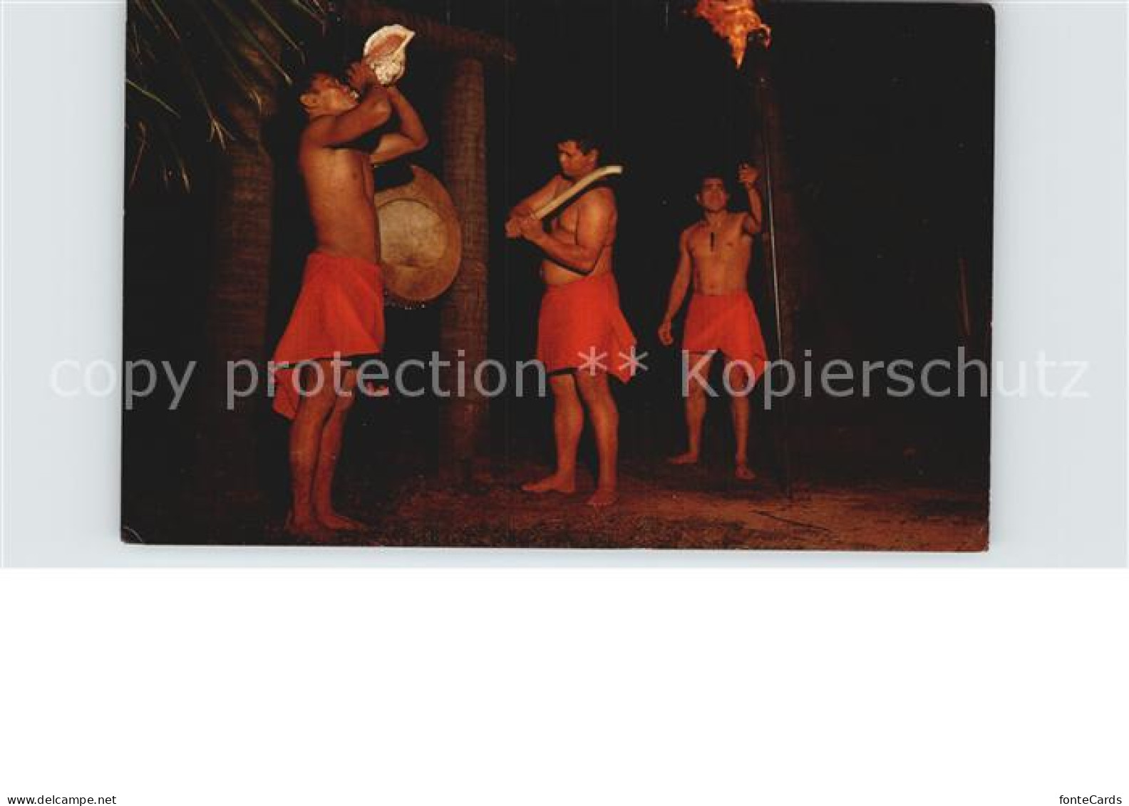 72484540 Isle_of_Kauai Torch Lighting Ceremony - Autres & Non Classés