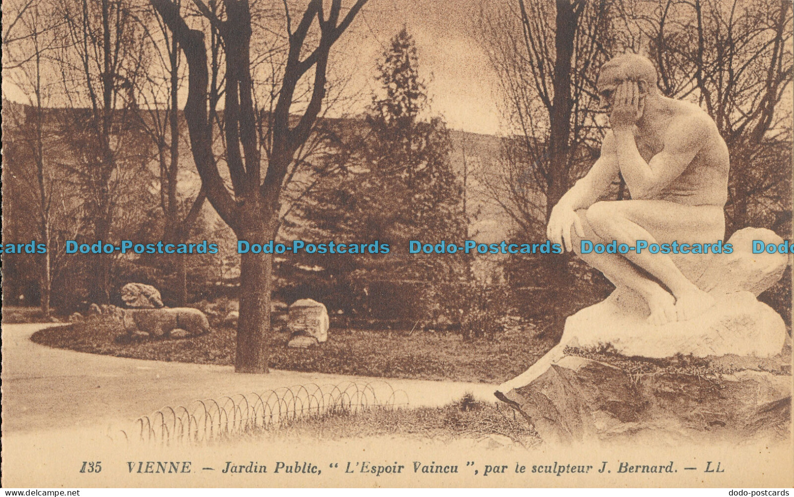 R008132 Vienne. Jardin Public. L Espoir Vaincu Par Le Sculpteur. J. Bernard. Lev - World