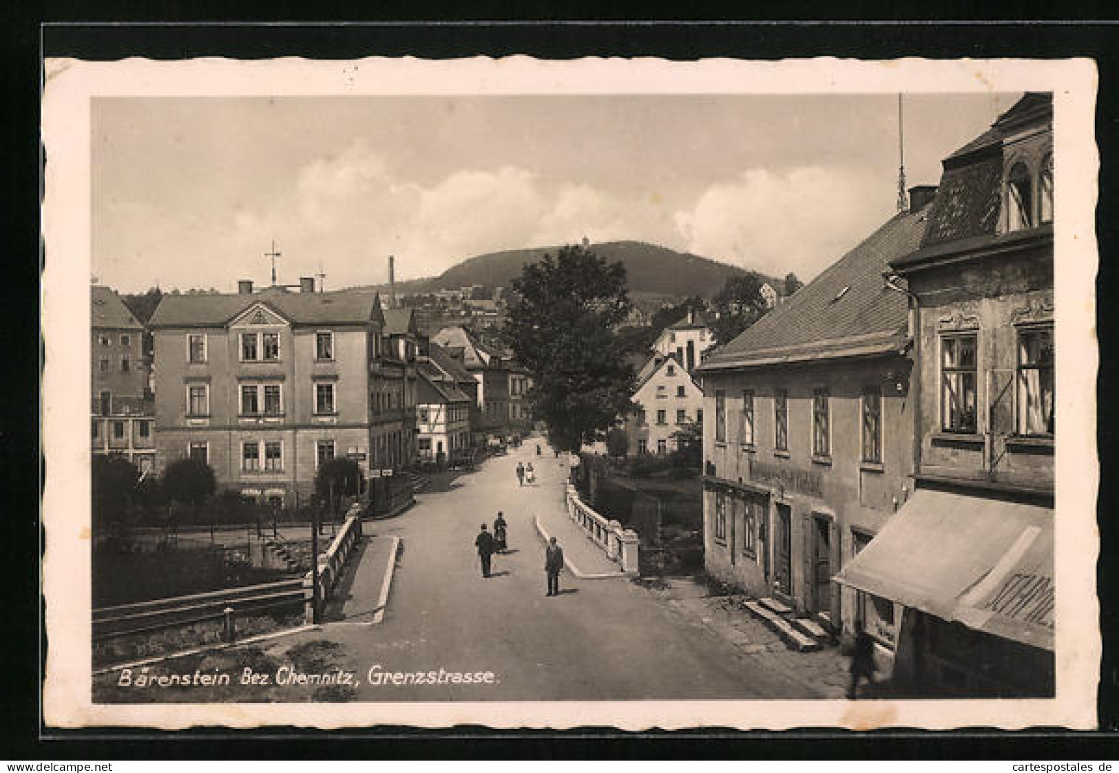 AK Bärenstein, Grenzstrasse Mit Fussgängern  - Douane