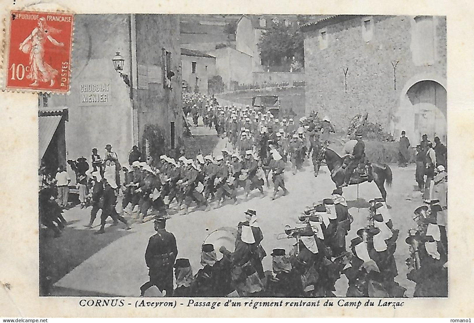 12)  CORNUS  - Passage D'un Régiment Rentrant Du Camp Du Larzac - Autres & Non Classés