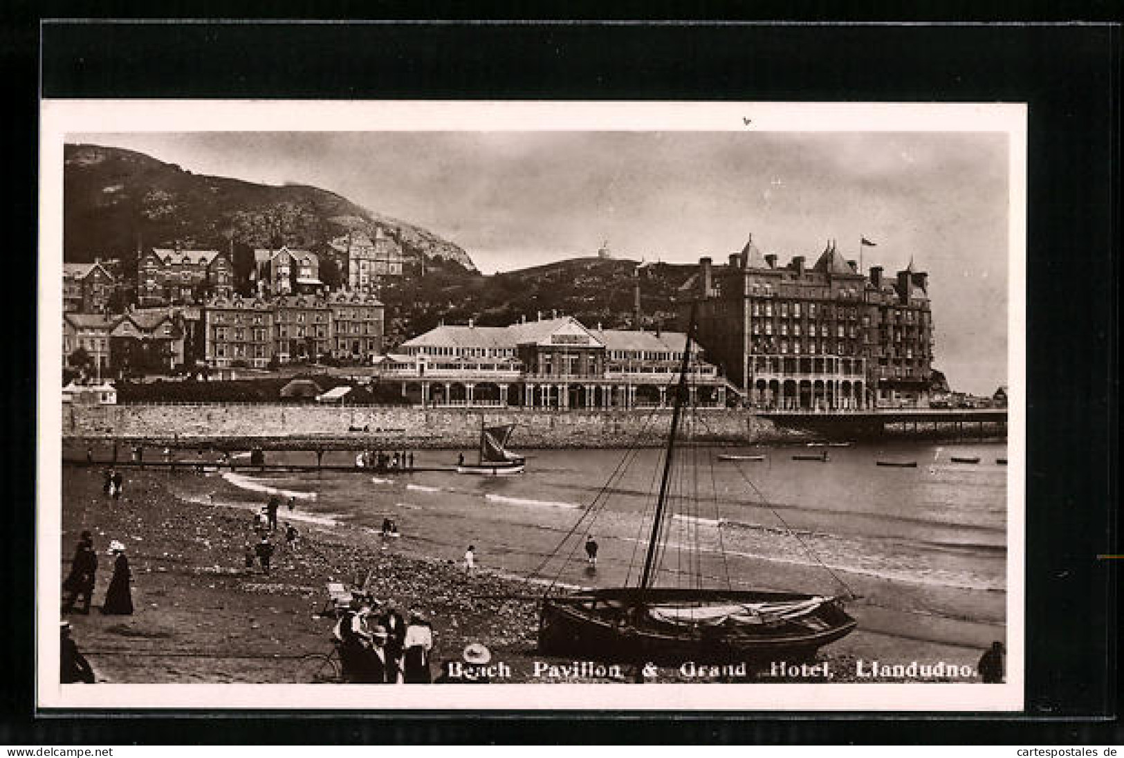 Pc Llandudno, Beach Pavillon And Grand Hotel  - Autres & Non Classés